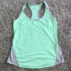 Exercise Tank 🏃🏼‍♀️